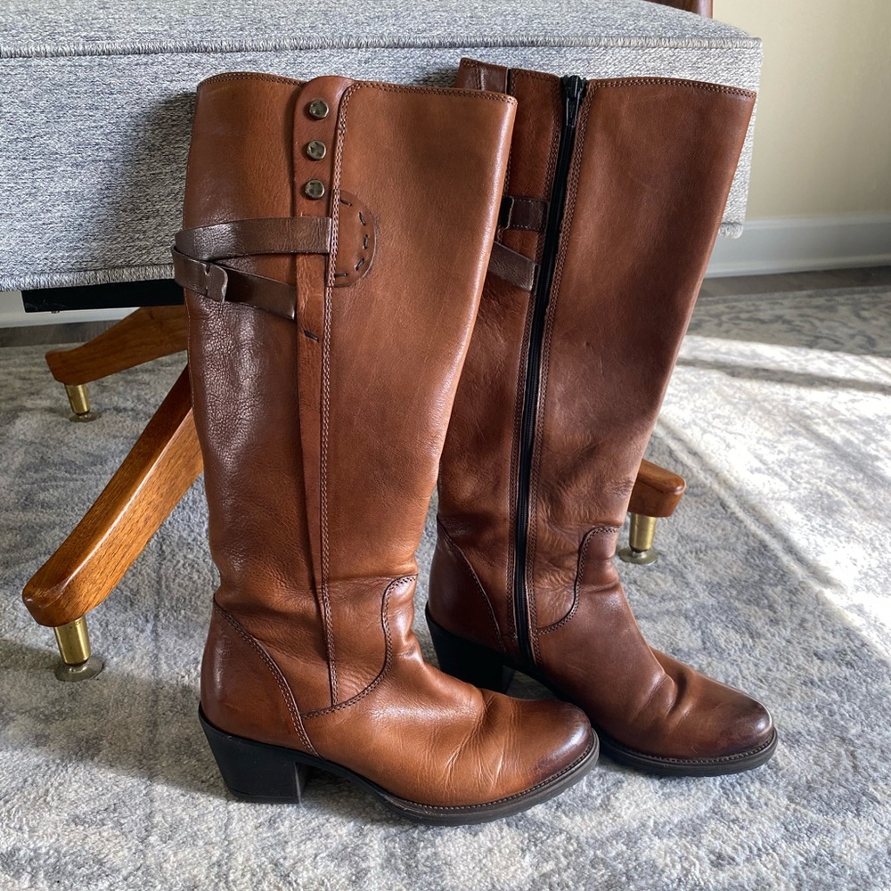 Clarks leather riding boots
